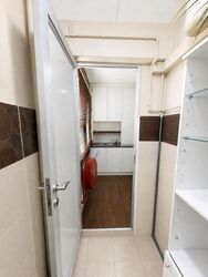 Jurong West Street 41 (D22), Shop House #609506331